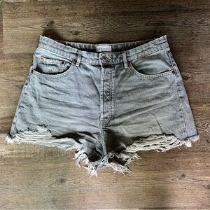 Zara High Waist Distressed 4-Button Denim Shorts - Light Gray